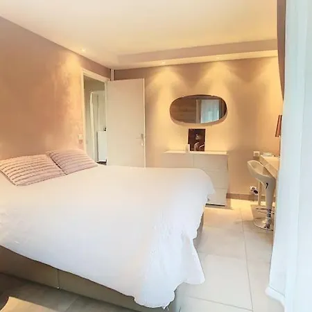 Apartment La Baronne - 4 Pers - 15 Min Palais -